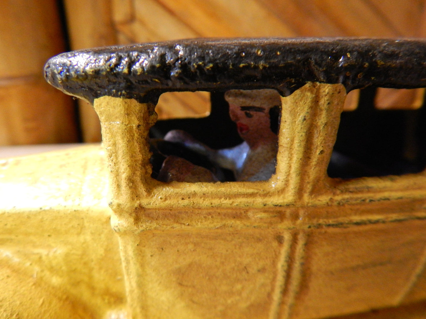 Cast Iron Figurine - Yellow OMNI Bus