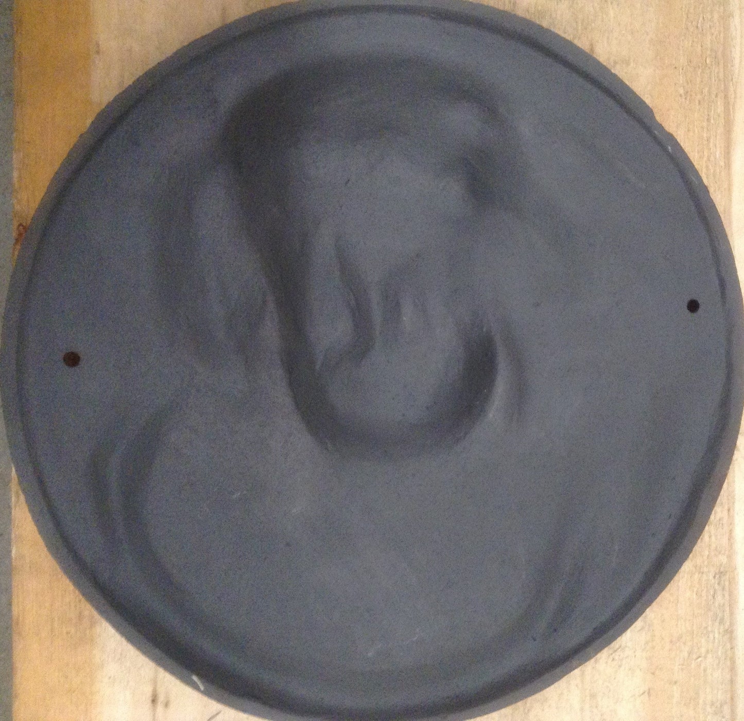 Cast Iron Sign - Floral Cherub